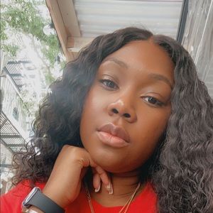 Meet your Posher, Shanielle